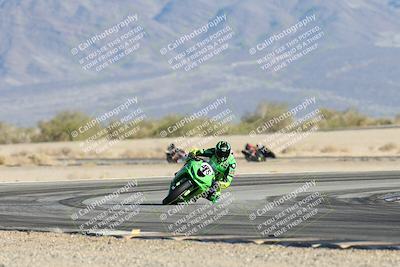 media/Dec-06-2025-CVMA (Sat) [[4a896cc04c]]/Race 8- Formula 40 MW and LW/